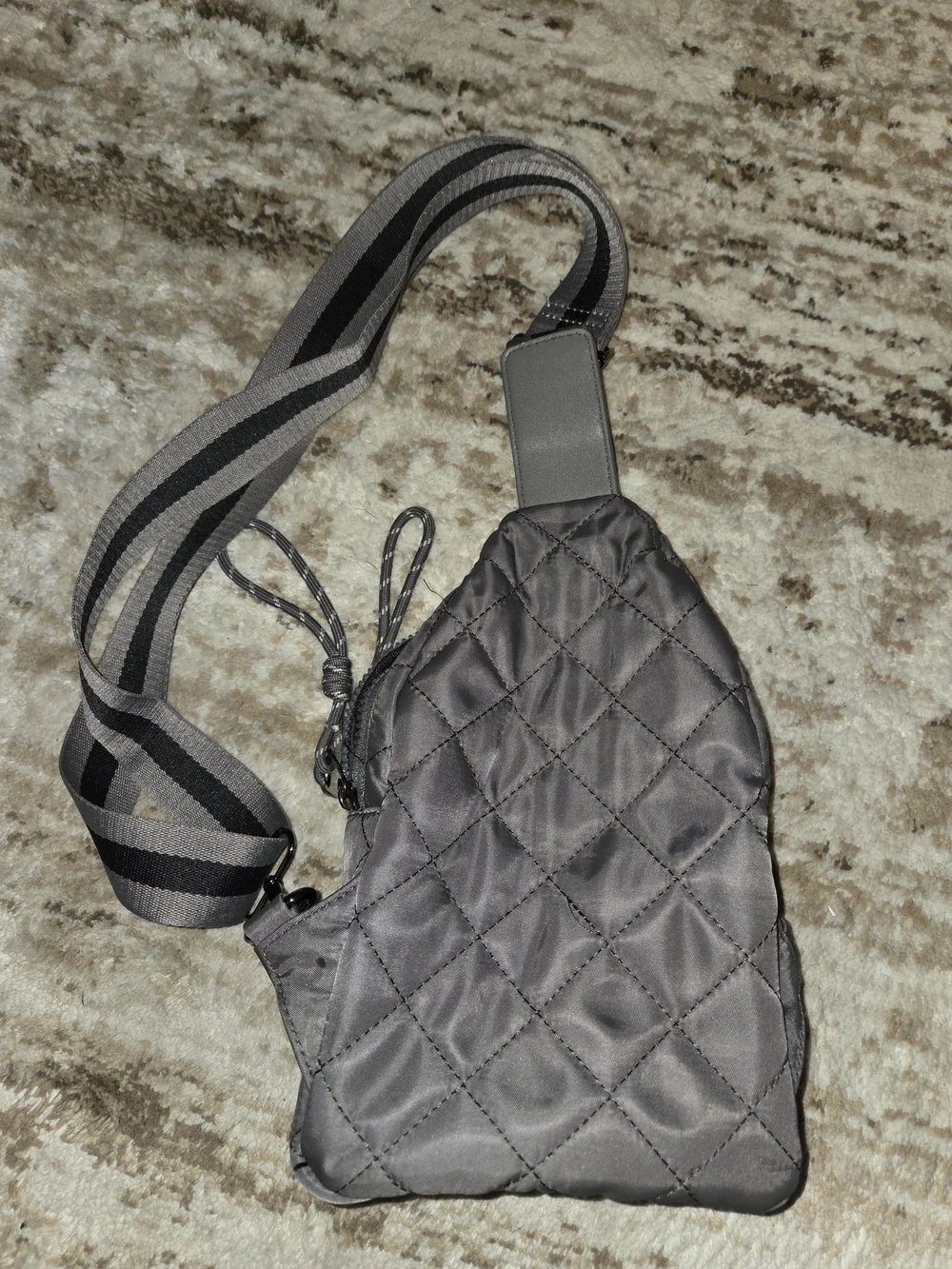 Quilted Crossbody Phone Bag - Gray